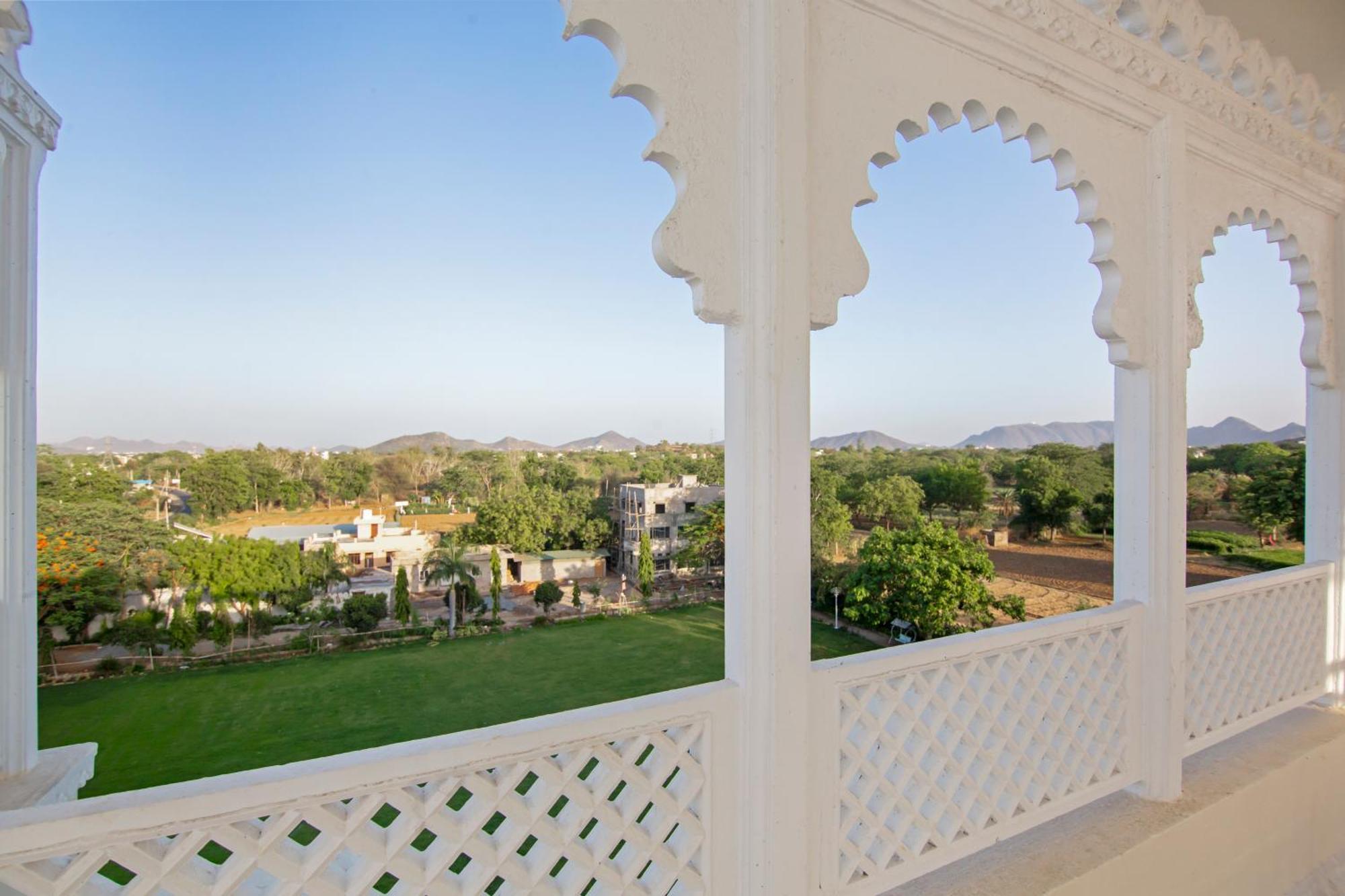Sterling Aravalli Udaipur Eksteriør bilde