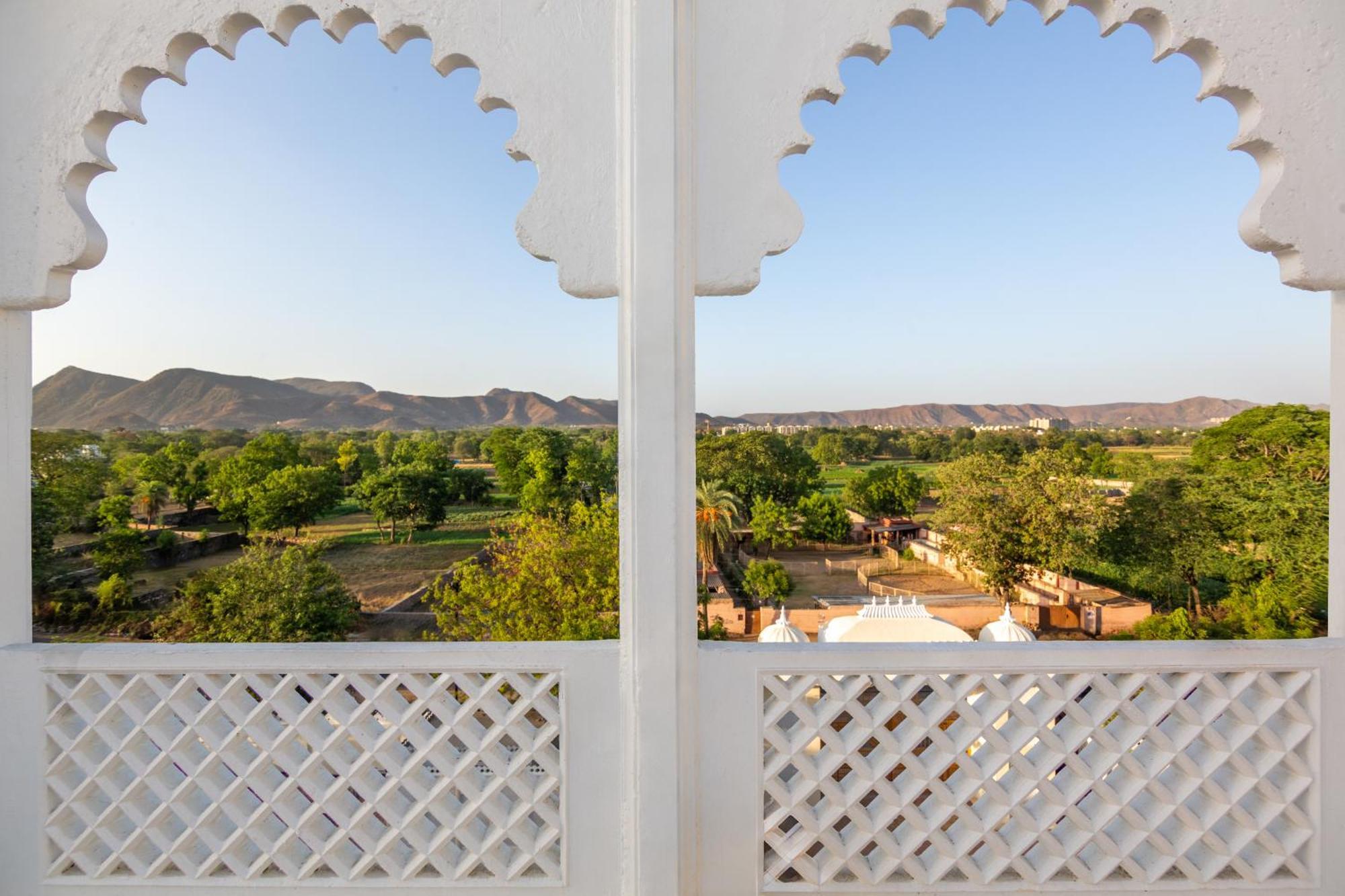 Sterling Aravalli Udaipur Eksteriør bilde